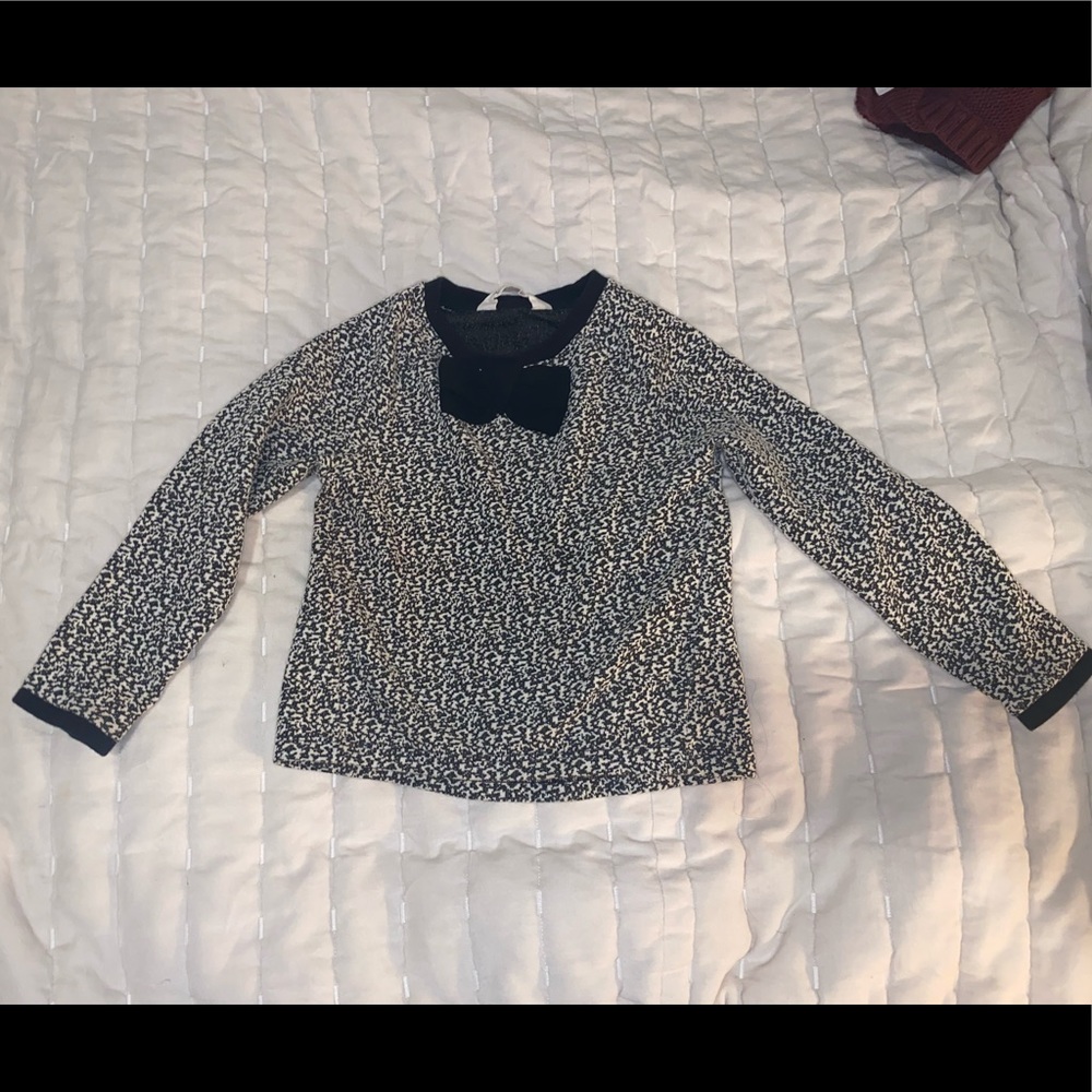 Shirt with bow
